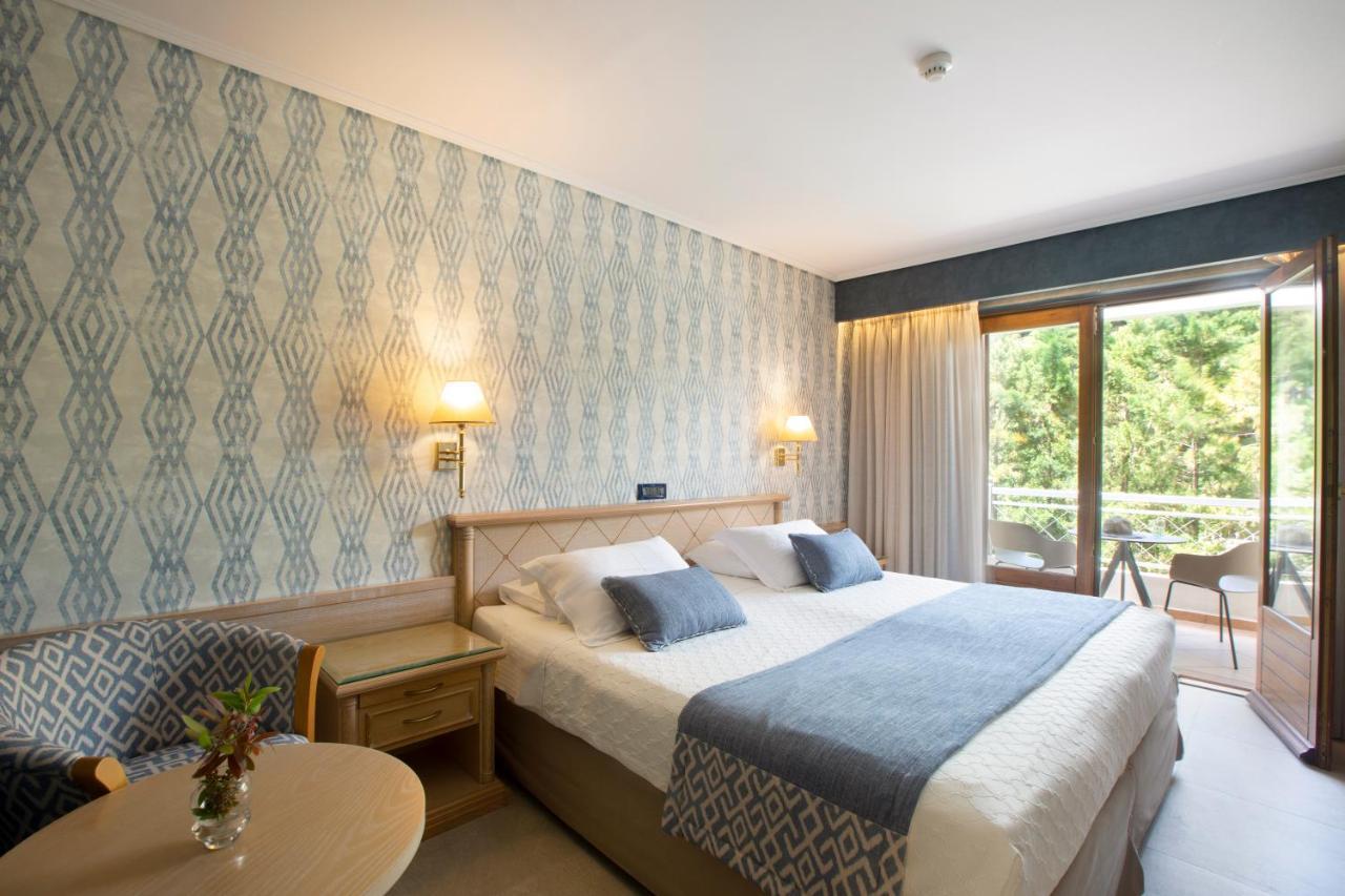 Deluxe Doppelzimmer mit Berg- oder Gartenblick